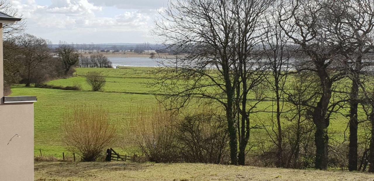 Meublé 3 étoiles, proche Plages débarquement dans les Marais du Cotentin à Carentan Extérieur photo